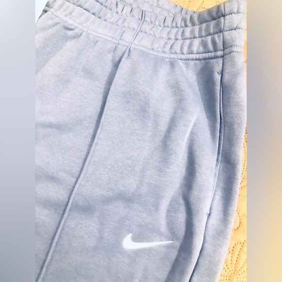 NEW..WOMEN 1X PLUS SIZE NIKE NSW FLEECE ESSENTIALS MIDRISE LOOSE FIT JOGGERS - Picture 5 of 9